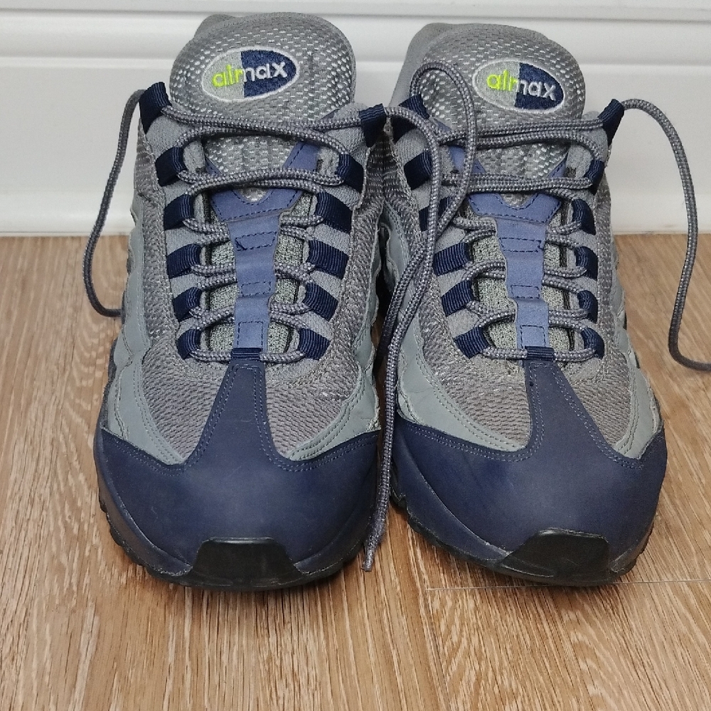 Nike Air Max Gray and Navy Sneakers
